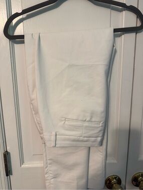 Women’s  Roz & Ali Women’s White Tailored Dress Pants - Size 10